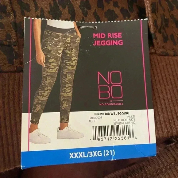 🆕NOHO Plus-Size Animal Print Mid Rise Jegging 🆕 - Picture 12 of 12